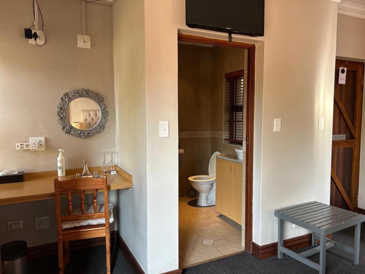 Bohemian Guesthouse - Pretoria Bagian luar foto