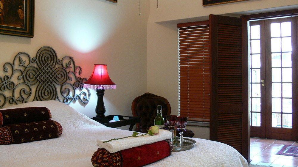 Bohemian Guesthouse - Pretoria Bagian luar foto