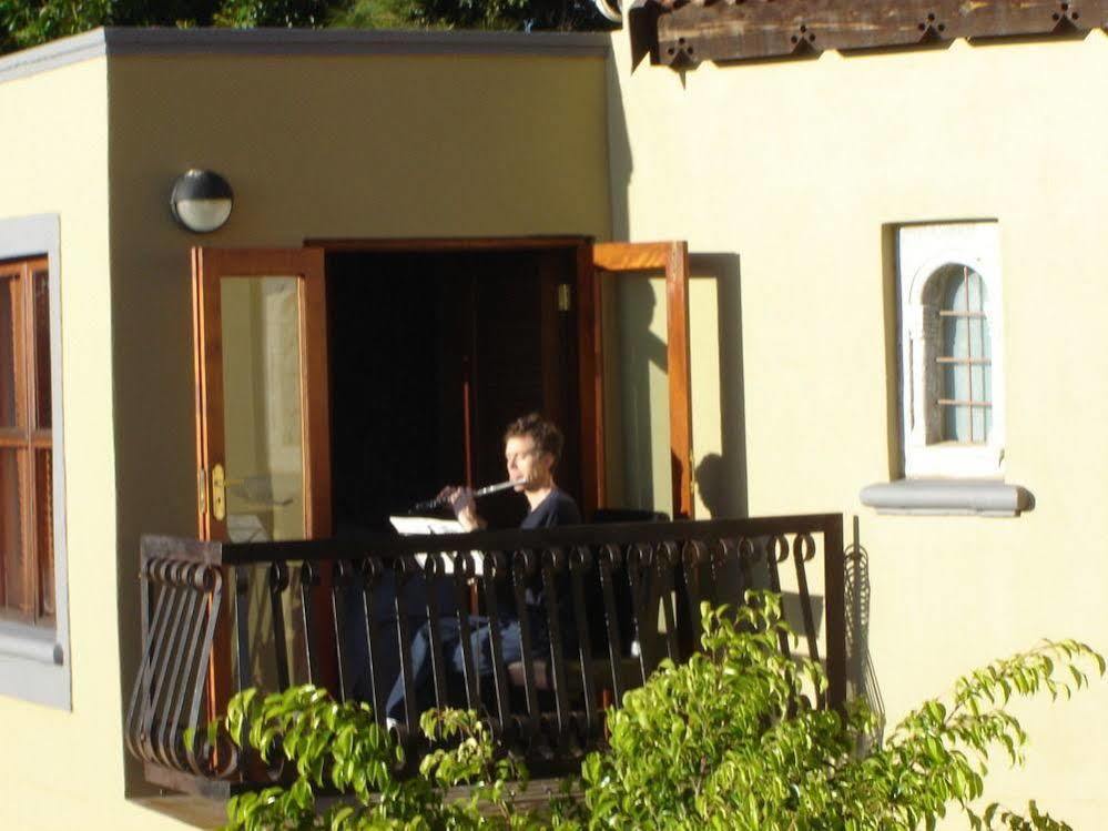 Bohemian Guesthouse - Pretoria Bagian luar foto